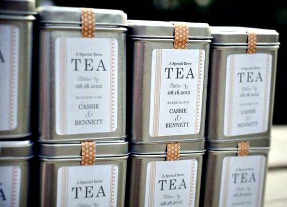 Photo source: moncheribridals.com