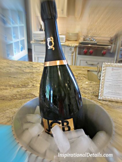 charity auction dinner