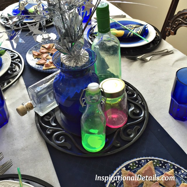 table ideas for The Girls of Atomic City book