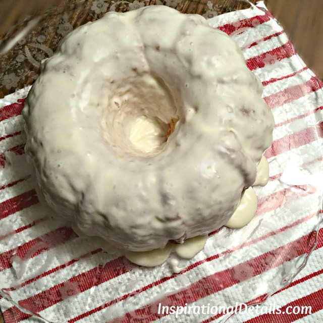 Italian Lemon cake (Italian dinner party menu ideas)