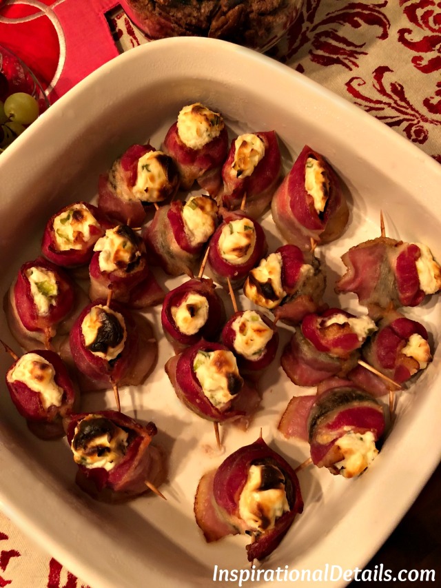 delicious, easy appetizers - bacon wrapped stuffed mushrooms