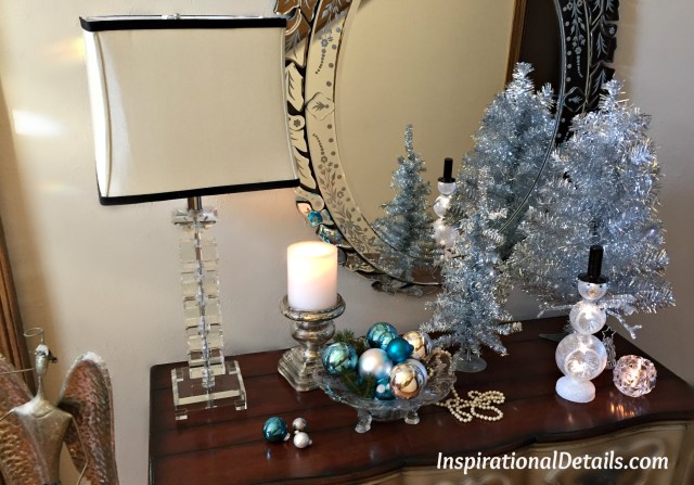 blue and white xmas decor