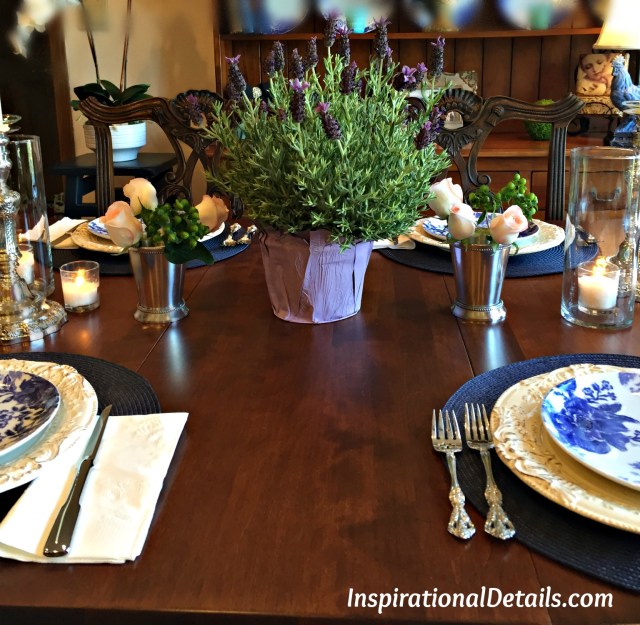 Quick and Easy Blue Tablescapes | Inspirational Details